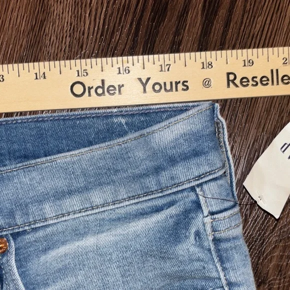 NWT Gap Cigarette High Rise Light Blue Distressed Jeans - Picture 6 of 9